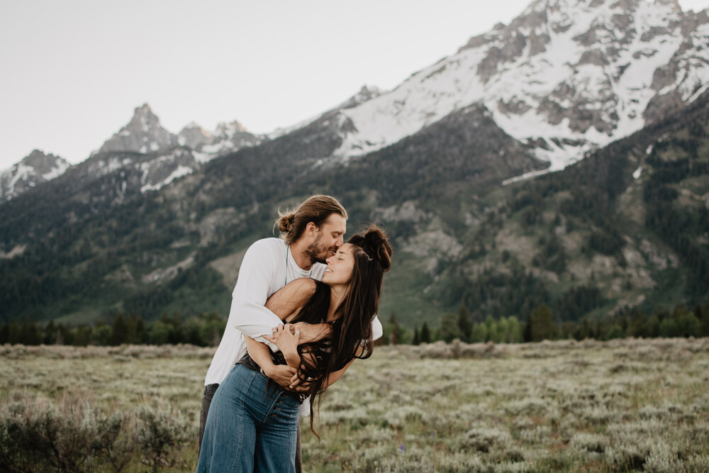 Jocilyn Bennett Photography | Engagement Pose Ideas | Destination Wedding Photographer | Elopement Wedding Photographer | National Park Elopement Photography | Capturing raw and genuine emotion | Utah Photographer | Utah wedding Photographer | Idaho photographer | Idaho wedding photographer | National Park Weddings | Outfit ideas for engagements | Mountain engagements | Adventure Photographer | Movement photography | Bohemian photography | Bohemian wedding | Jackson Hole Photography| Genuine storytelling images |